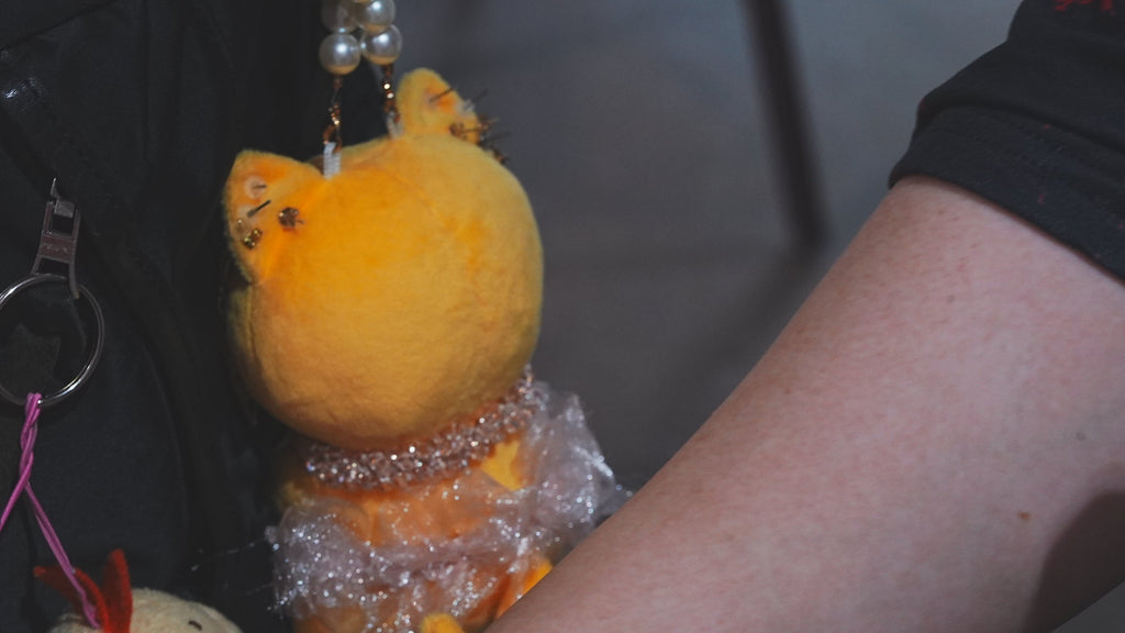 ふぁらねこちゃんぬいぐるみ