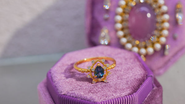 【Londonblue topaz】ロンドンブルートパーズ　ソルペアシェイプリング 【Sol pearshape Ring】