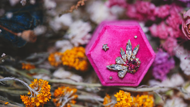 【ネックレス/フューシャピンク】カラーパレット　ヘキサゴンネックレスボックス【Fuchsia pink/Color palette Hexagon necklace box】