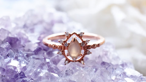 【Gray Moonstone】グレームーンストーン　ソルペアシェイプリング【Sol Pear Shape Ring】