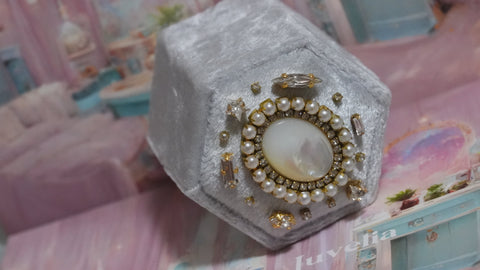 【ホワイトシェル＆パウダーグレー】ホワイトシェル　国賓ボックス【White Shell&Poeder Gray/Hexagon ring box】