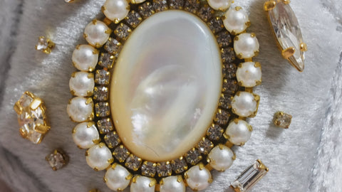 【ホワイトシェル＆パウダーグレー】ホワイトシェル　国賓ボックス【White Shell&Poeder Gray/Hexagon ring box】
