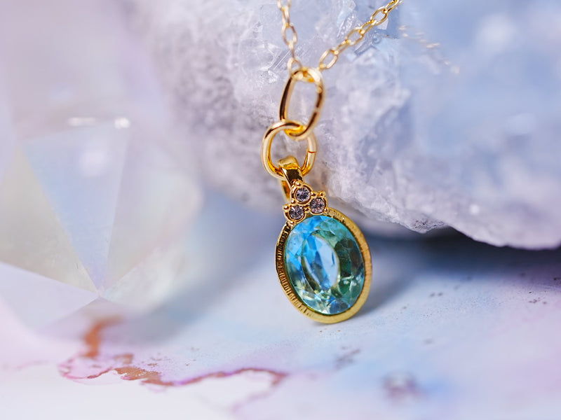【11月誕生石】スイスブルートパーズ　アミュレット　オーバルネックレス【Swiss Blue Topaz/Amulet Oval necklace】