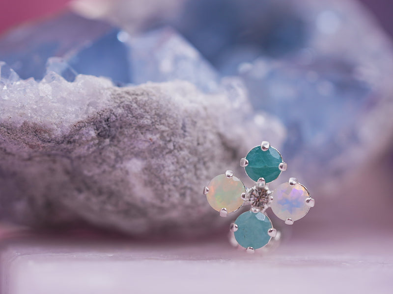 グランディディエライト＆オパール　4ペタルイヤリング【Grandidierite&Opal/4 petals earring】