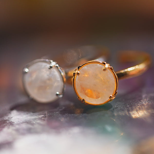 【◎在庫限り/6月誕生石】レインボームーンストーン　ファセットリング【Rainbow Moonstone/Faceted round ring】