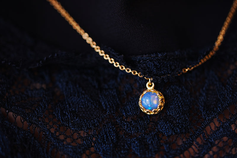 【10月誕生石】オパール　フルムーンネックレス【Opal/Fullmoon necklace】