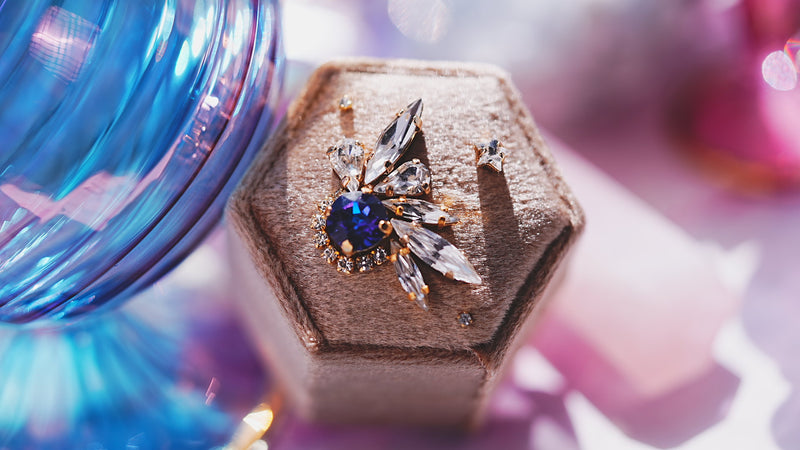 【レアストーン】ヘキサゴンベルベットリングボックス【Rare stone/Wing Hexagon Ring box 】